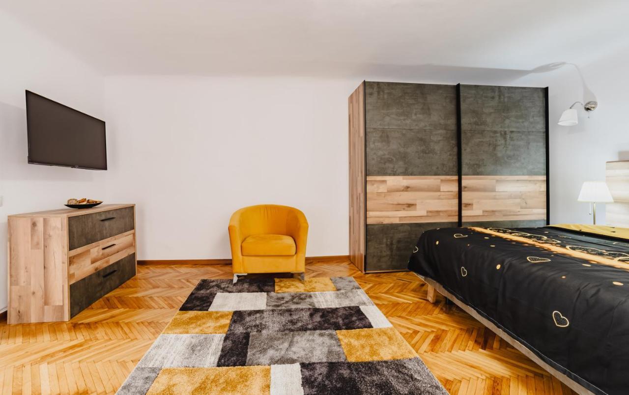 Republicii Premium Apartment Brasov Bagian luar foto